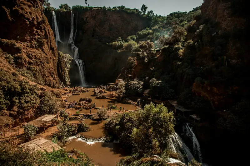 Le cascate di Ouzoud immerse nella vegetazione